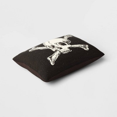  Oversize Skull And Crossbones Woven Cotton Lumbar Halloween Throw Pillow Black - Threshold™